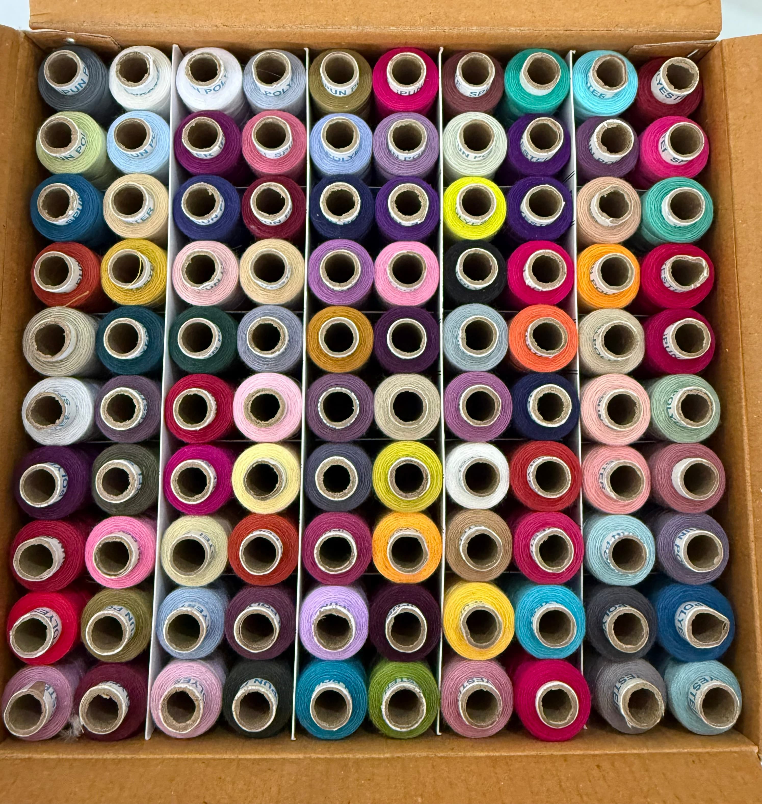 Multicolor Thread (300 m Pack of 100)